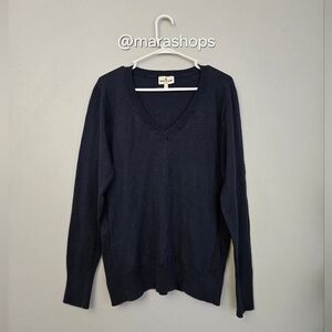 American Giant Men's Navy Merino Wool V-neck Sweater